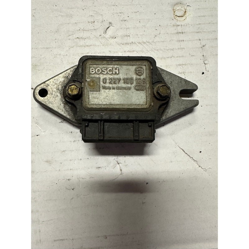 Saab 9000 Ignition control module 8574816