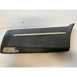 Saab 900 Classic plastica parafango lato passeggero post